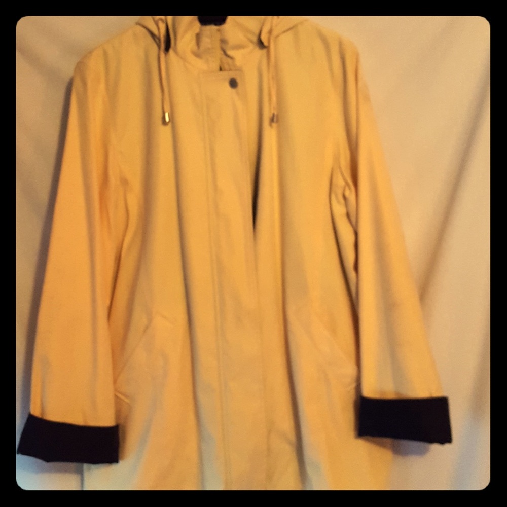 Mid length spring Jacket